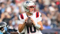 Patriots quarterback Drake Maye