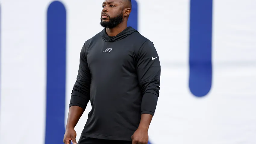 EAST RUTHERFORD, NEW JERSEY – AUGUST 18: Offensive Coordinator Thomas Brown looks on during warmups before the preseason game against the New York Giants at MetLife Stadium on August 18, 2023 in East Rutherford, New Jersey. (Photo by Sarah Stier/Getty Images)