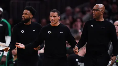 Eddie House: “The refs got in the way” in Celtics' loss to Bulls