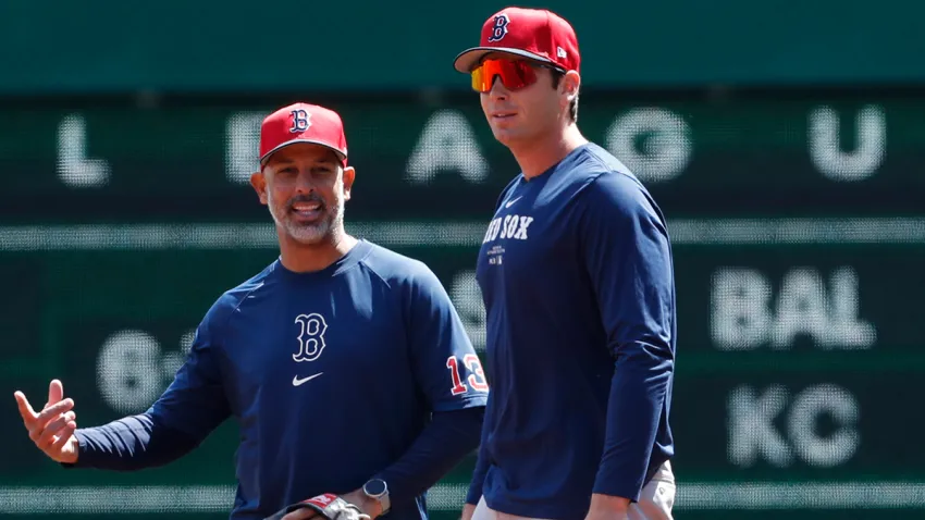 Red Sox manager Alex Cora and first baseman Triston Casas