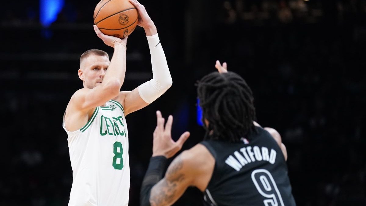 Live updates: Porzingis returns as C's and Nets face off in Brooklyn