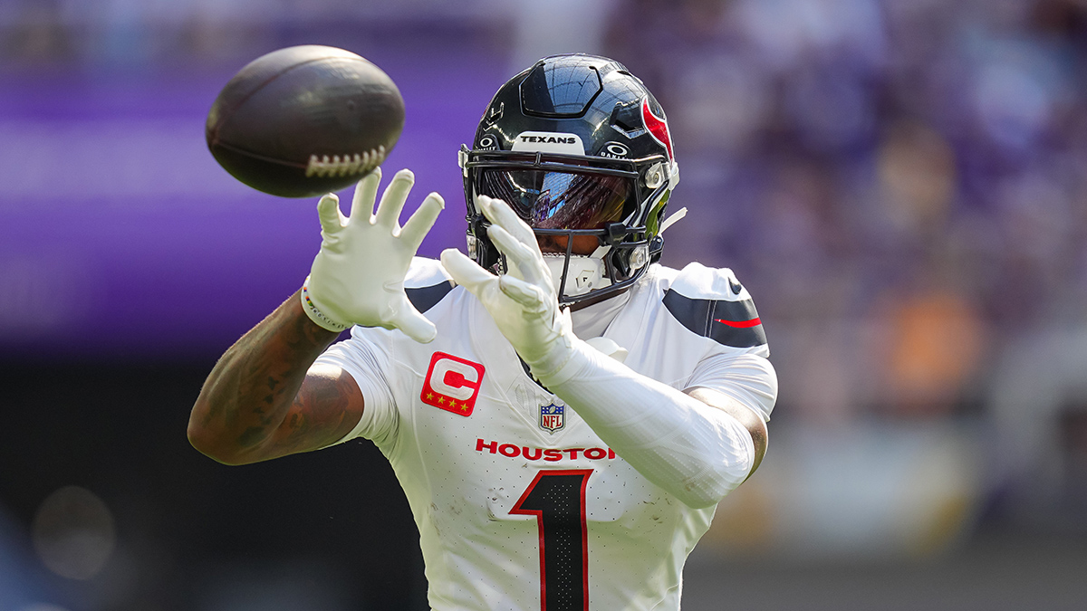 Mike Vrabel explains what Stefon Diggs brings to Patriots offense NBC Sports Boston