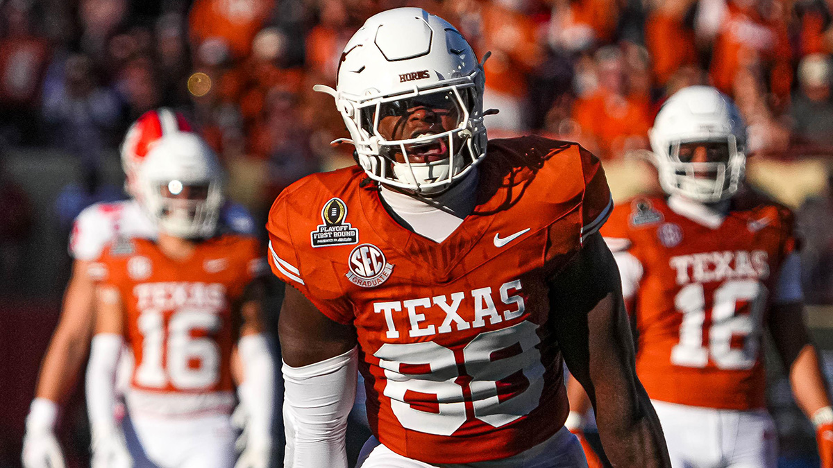 Texas edge rusher Barryn Sorrell