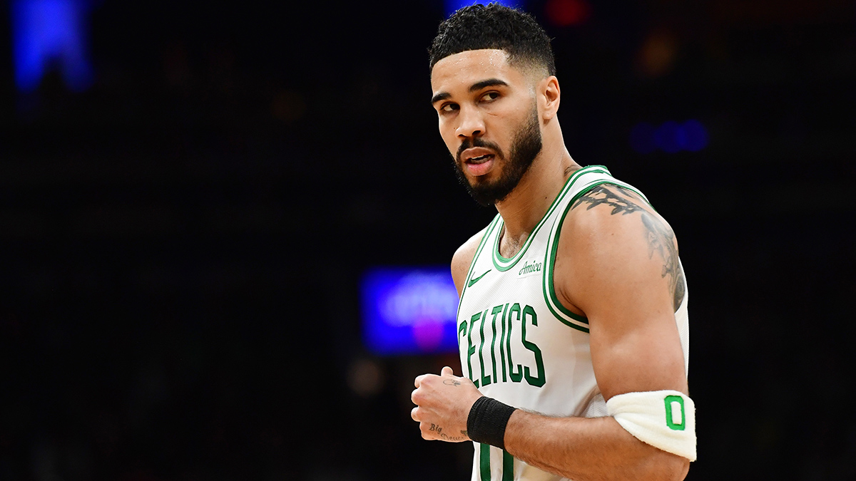 Latest on Tatum's wrist injury after scary fall in Game 1 vs. Magic
