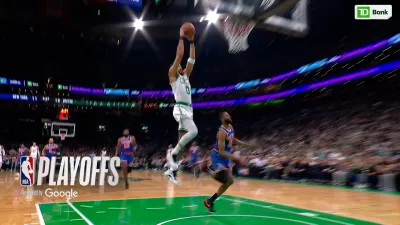 Brown makes PERFECT pass to Tatum for the slam