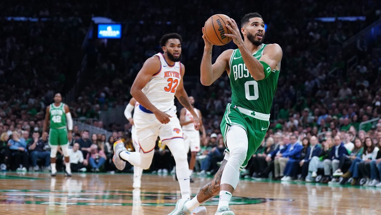 Los Celtics y los Knicks se Enfrentan en una Rivalidad Histórica en los Playoffs de la NBA
