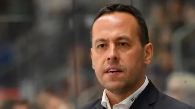 Adam Jones: Marco Sturm hire ‘underwhelming' for Bruins