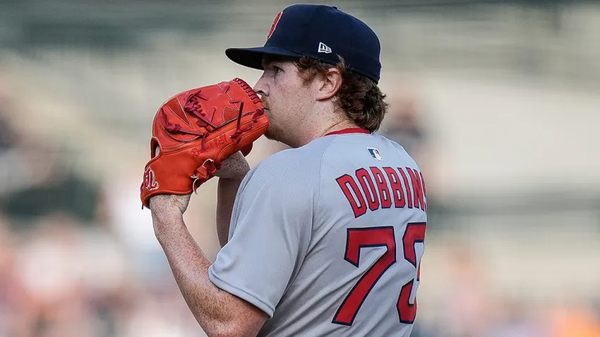 Red Sox pitcher Hunter Dobbins
