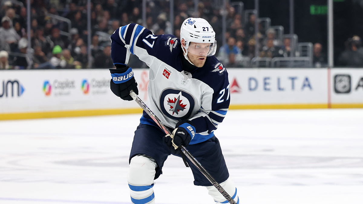 Should Bruins pursue Nikolaj Ehlers on Day 1 of NHL free agency?