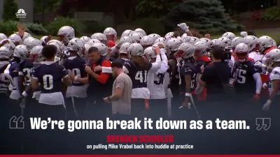 Schooler shares why he pulled Vrabel back into huddle at practice