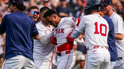 Alex Cora reacts to Ceddanne Rafaela's walk-off homerun