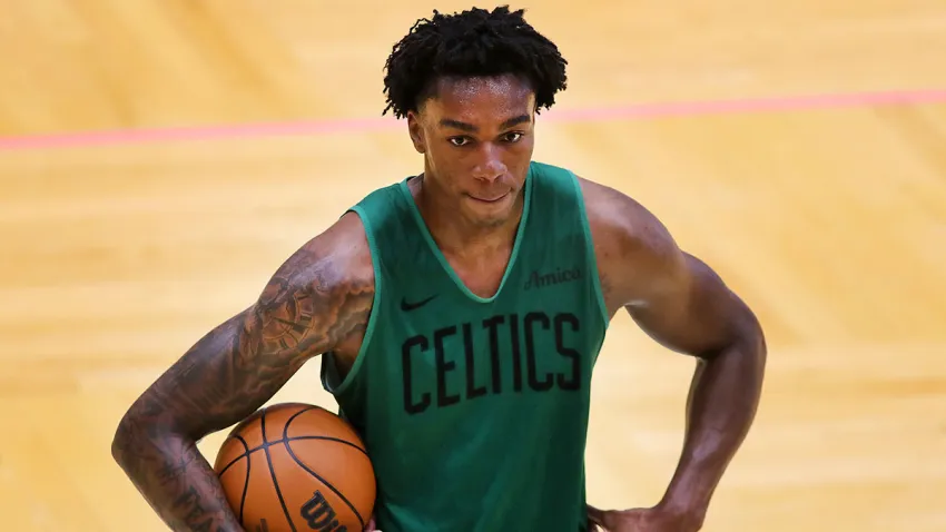 Celtics forward Amari Williams