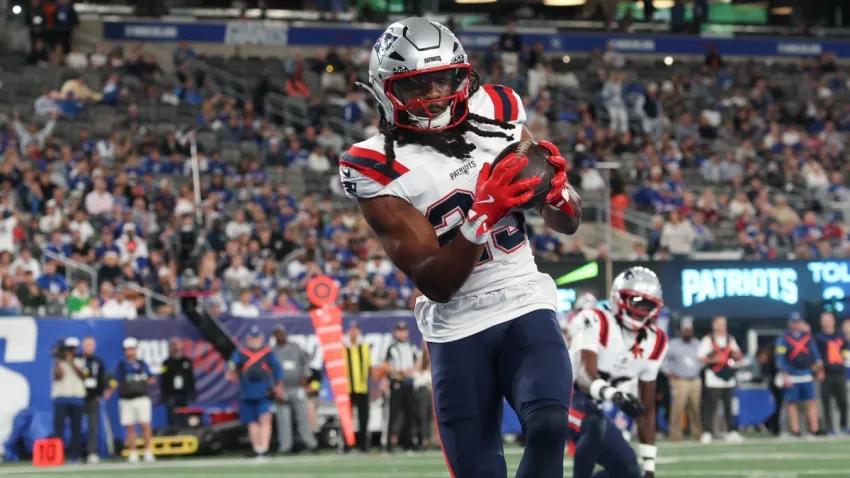 Patriots safety Kyle Dugger