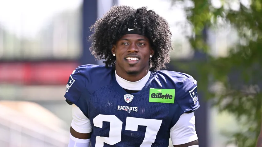 Patriots cornerback Marcellas Dial