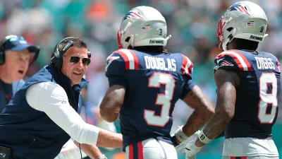 Patriots wide receiver DeMario Douglas