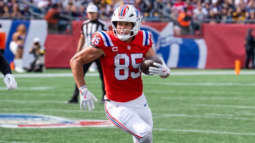 Patriots tight end Hunter Henry