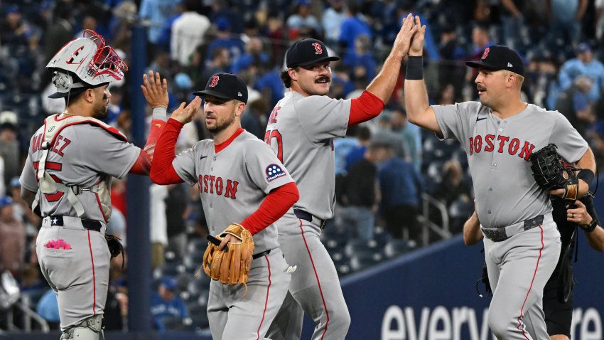 BOSTON RED SOX NEWS STATS SCHEDULE SPORTS ILLUSTRATED visual data 2