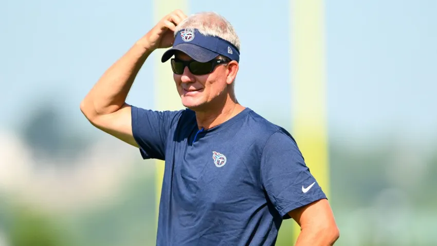 Titans interim head coach Mike McCoy