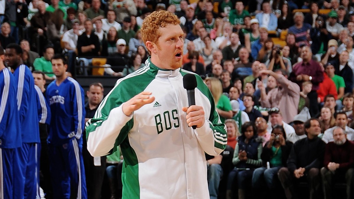 C’s VP Mike Zarren shares hilarious story behind Scal’s 2008 Finals ...