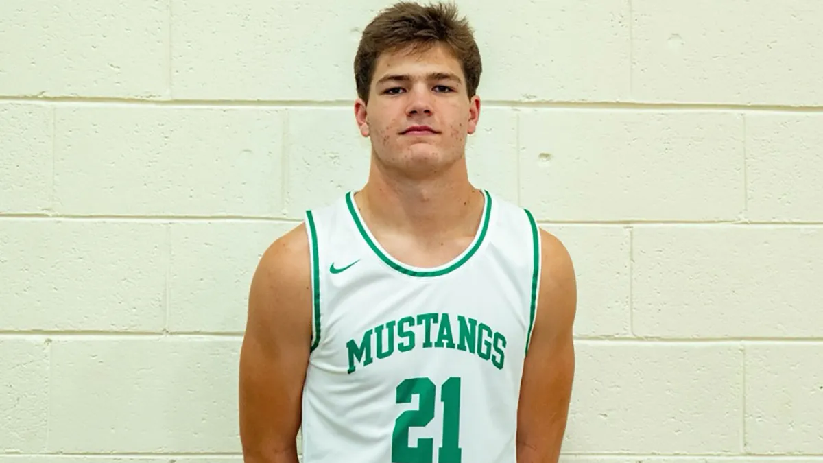 How Drake Maye found his groove as a high school basketball star