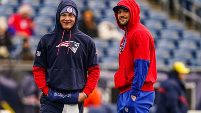 Mike Vrabel addresses comparisons made between Drake Maye and Josh Allen