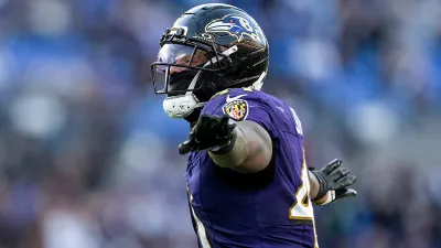 Ravens defensive end Dre'Mont Jones