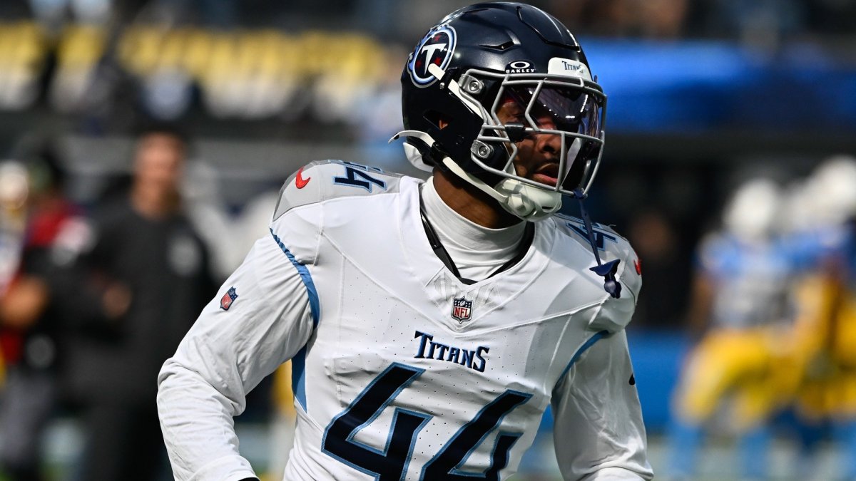 Mike Brown explains what Vrabel saw in him to give him a chance in Tennessee
