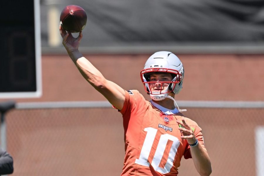 Drake Maye looks set to take a Year-3 leap at Patriots minicamp Drake Maye looks set to take a Year-3 leap at Patriots minicamp