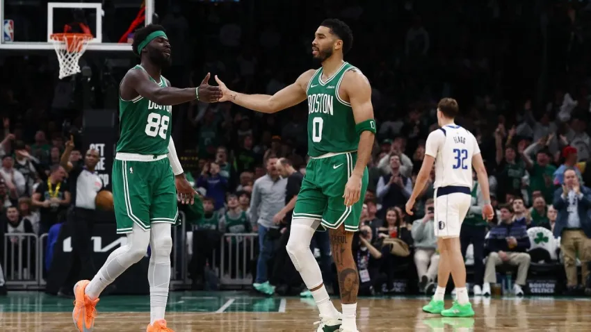 Neemias Queta, Jayson Tatum