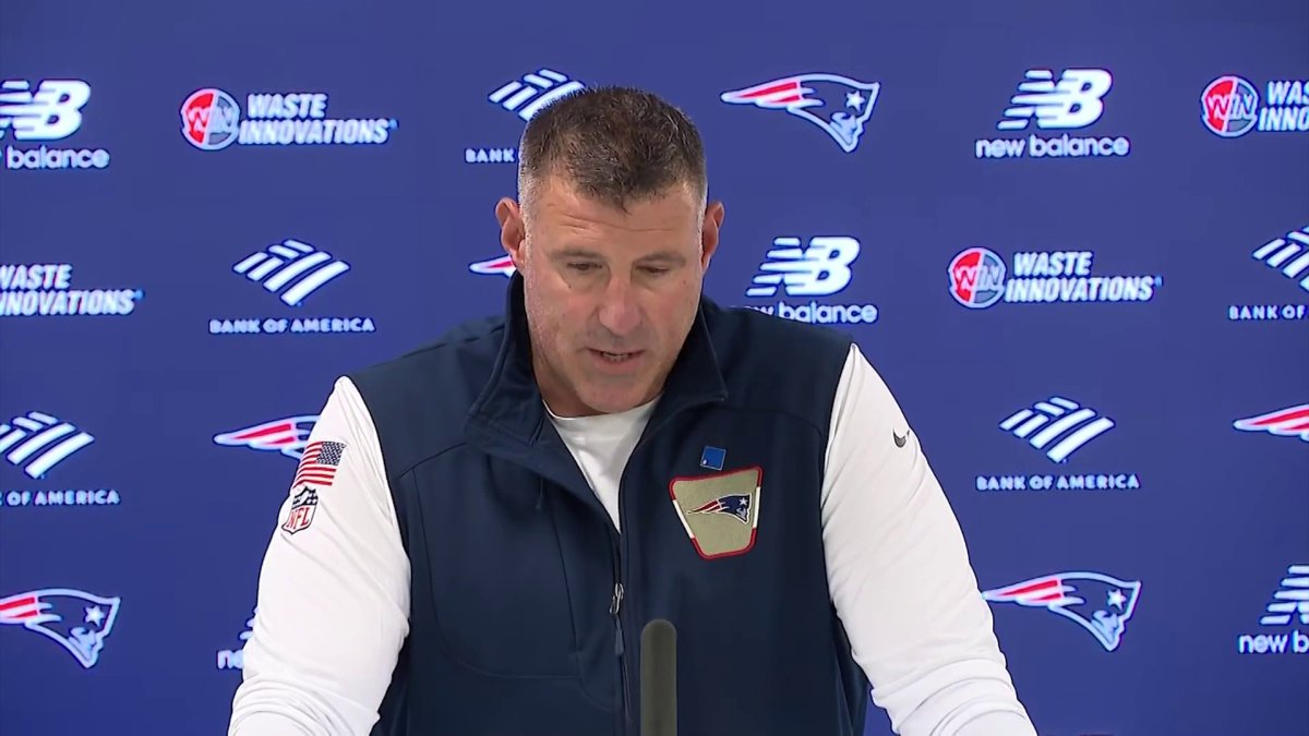 Vrabel: Henderson ‘working extremely hard' to return from ankle injury