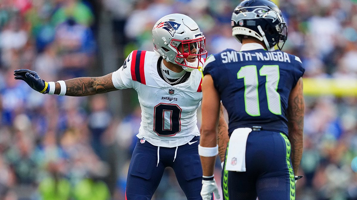 Gonzalez shines for Patriots in first game after signing huge contract